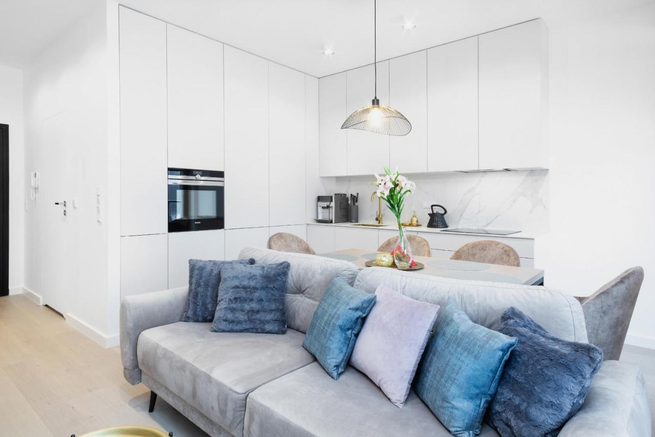 Apartments Warsaw Szamocka By Renters Prestige المظهر الخارجي الصورة